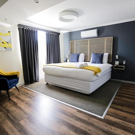 New National Hotel And Conference Пароу Екстериор снимка