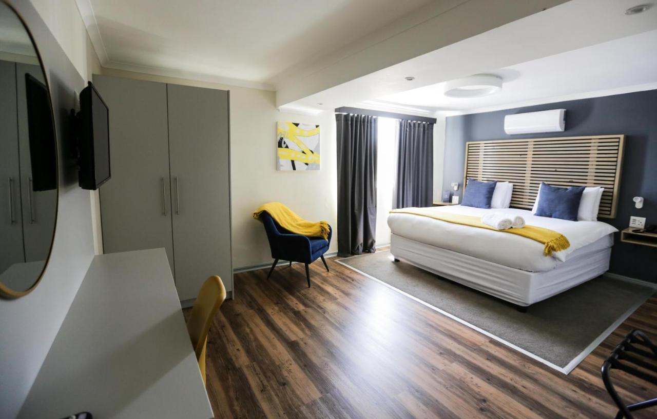 New National Hotel And Conference Пароу Екстериор снимка